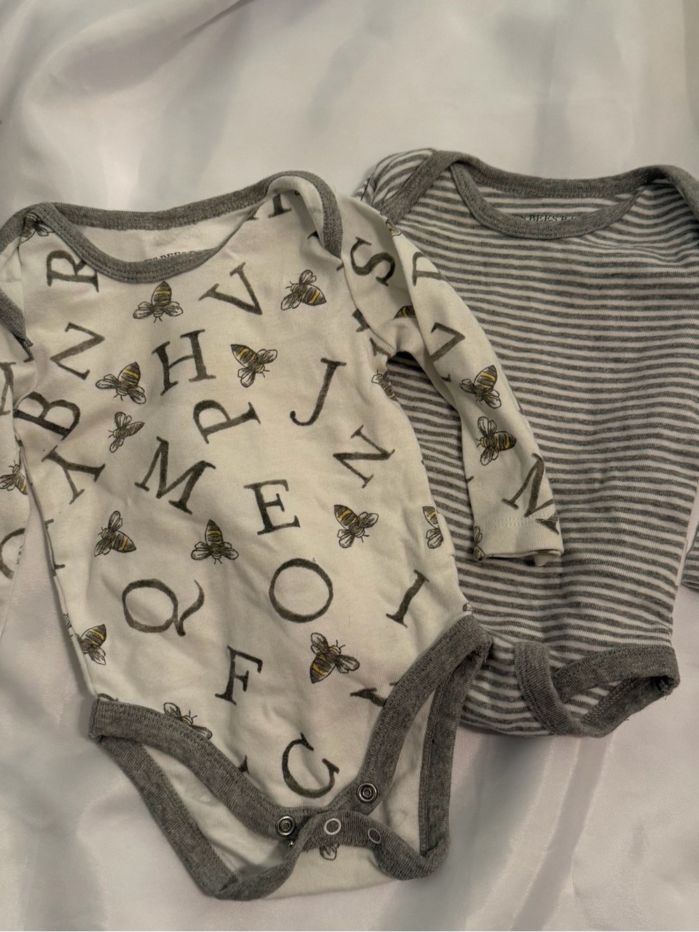 Burt's Bees Baby Cream Alphabet & Gray Stripe Long-Sleeve Footies 0-3 mo
